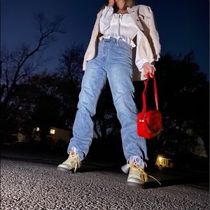 Meet your Posher, Mel